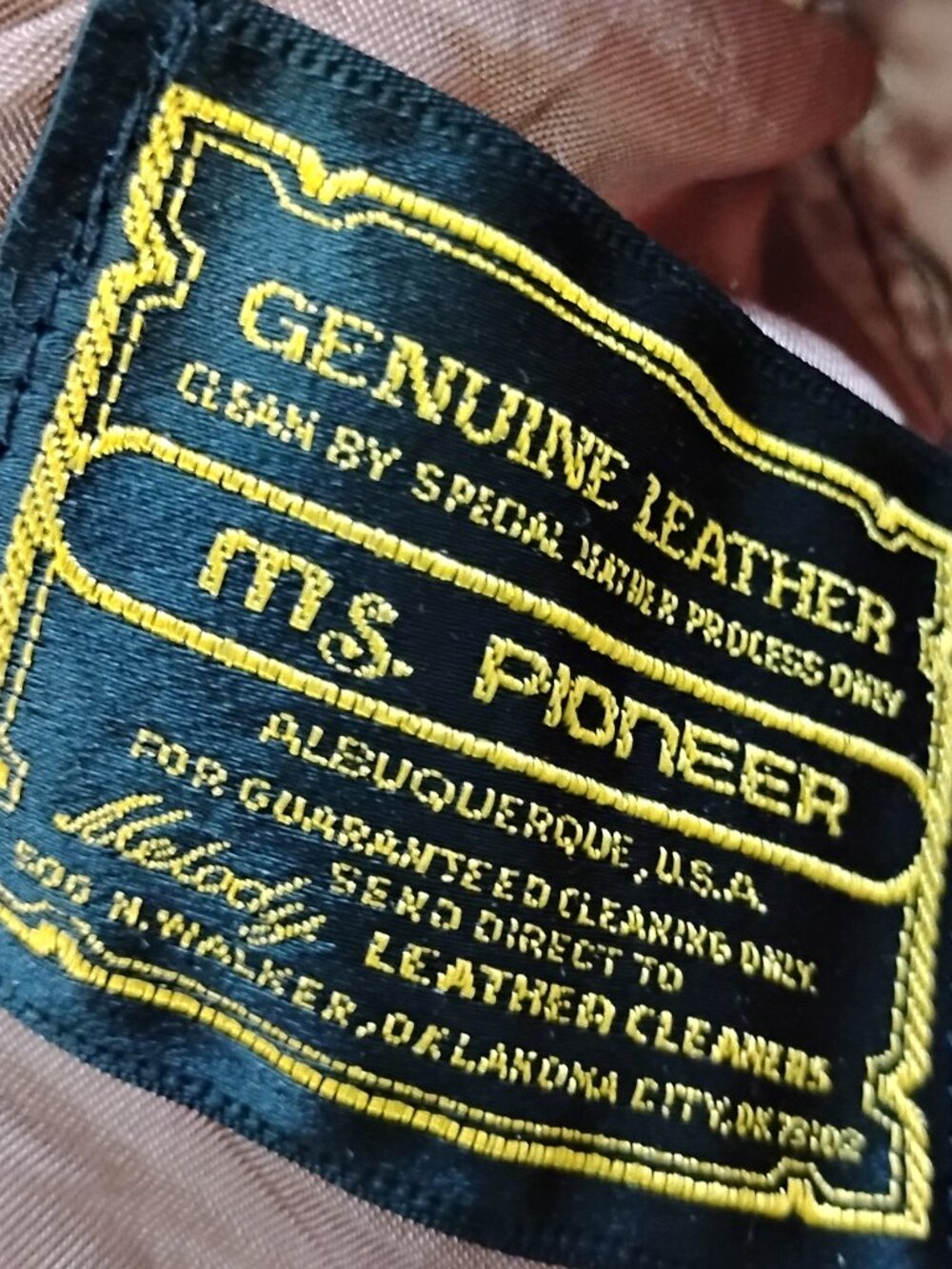 Vintage Ms. Pioneer Faux Fur Leather Jacket Coat - Picture 6 of 7